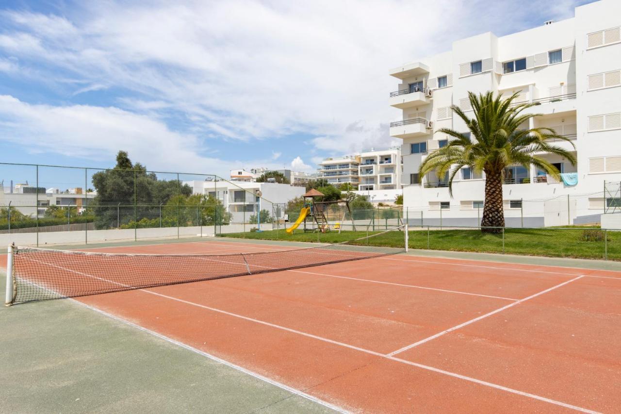 Spaceful Apartment In Albufeira Exterior foto